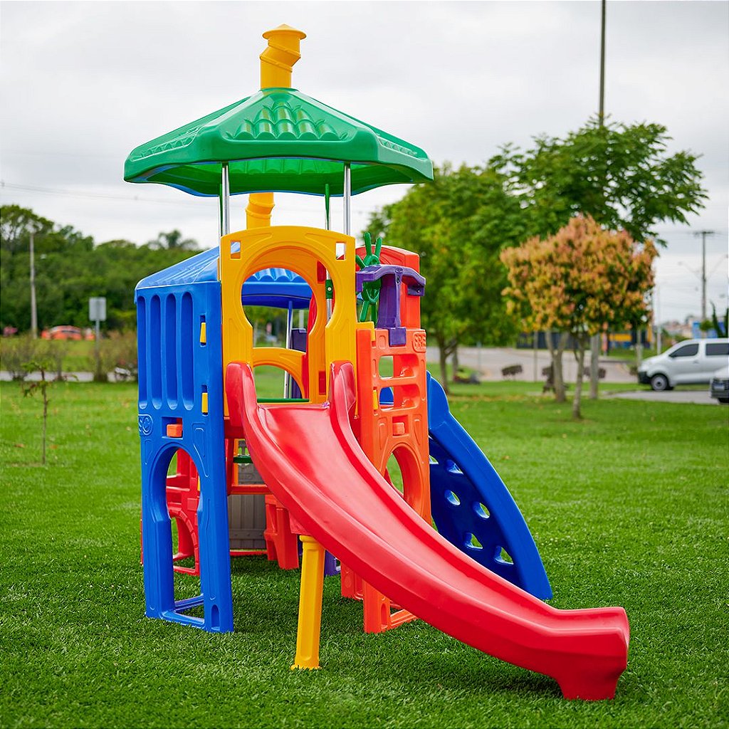 Playground Aquarius Petit Telhadinho e Escorregador Curvo Freso 3