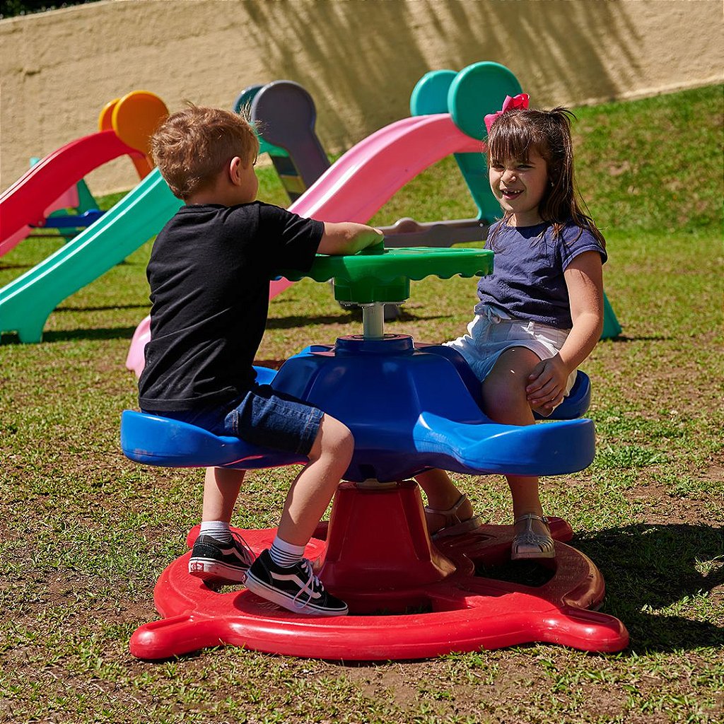 Brinquedo Gira Gira Infantil de Plástico 4 Lugares Freso 3