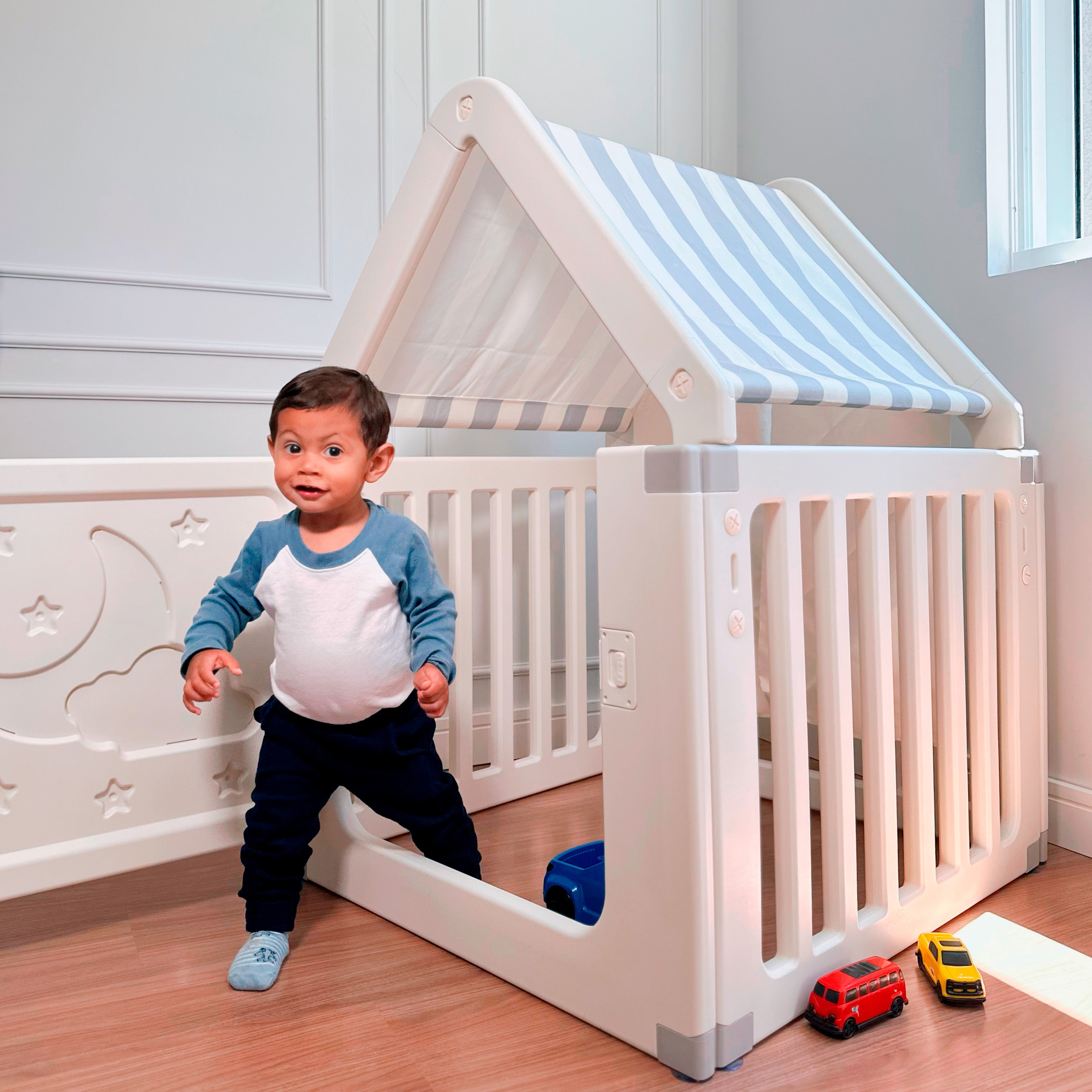 Freso Casinha Infantil com Cercado Estilo Cabana 8