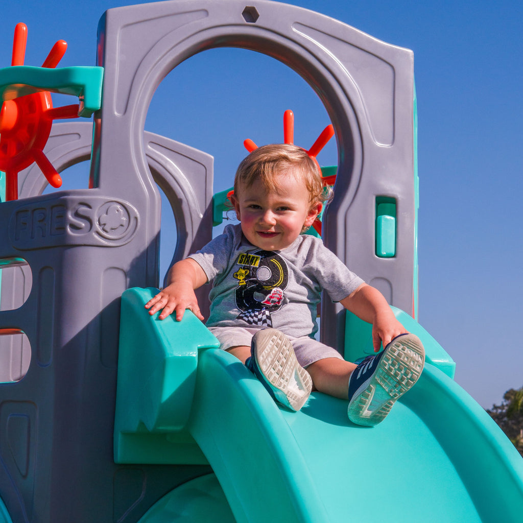 Playground Blue Spring Freso 3
