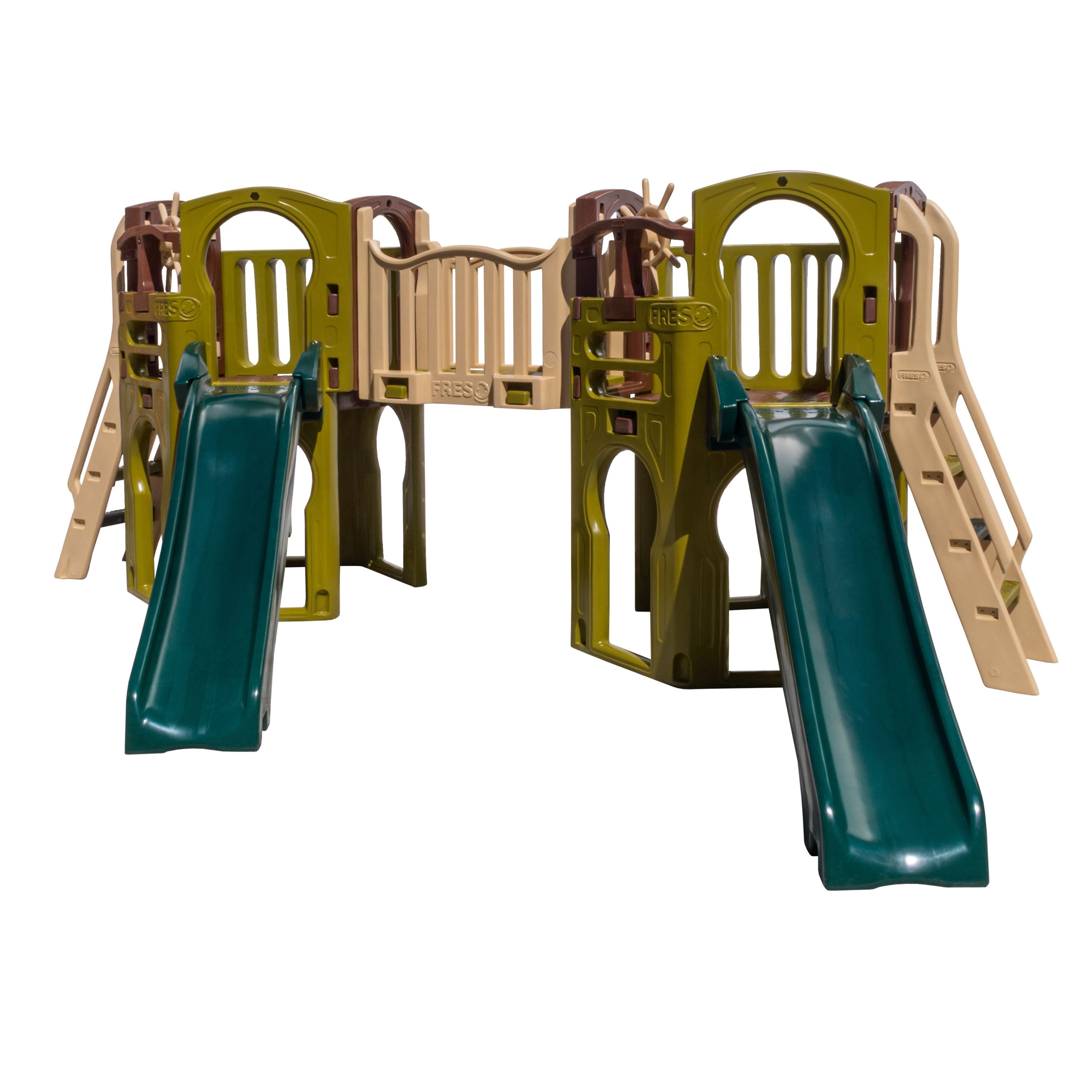 Playground Bravo Freso com Escorregador Infantil 3