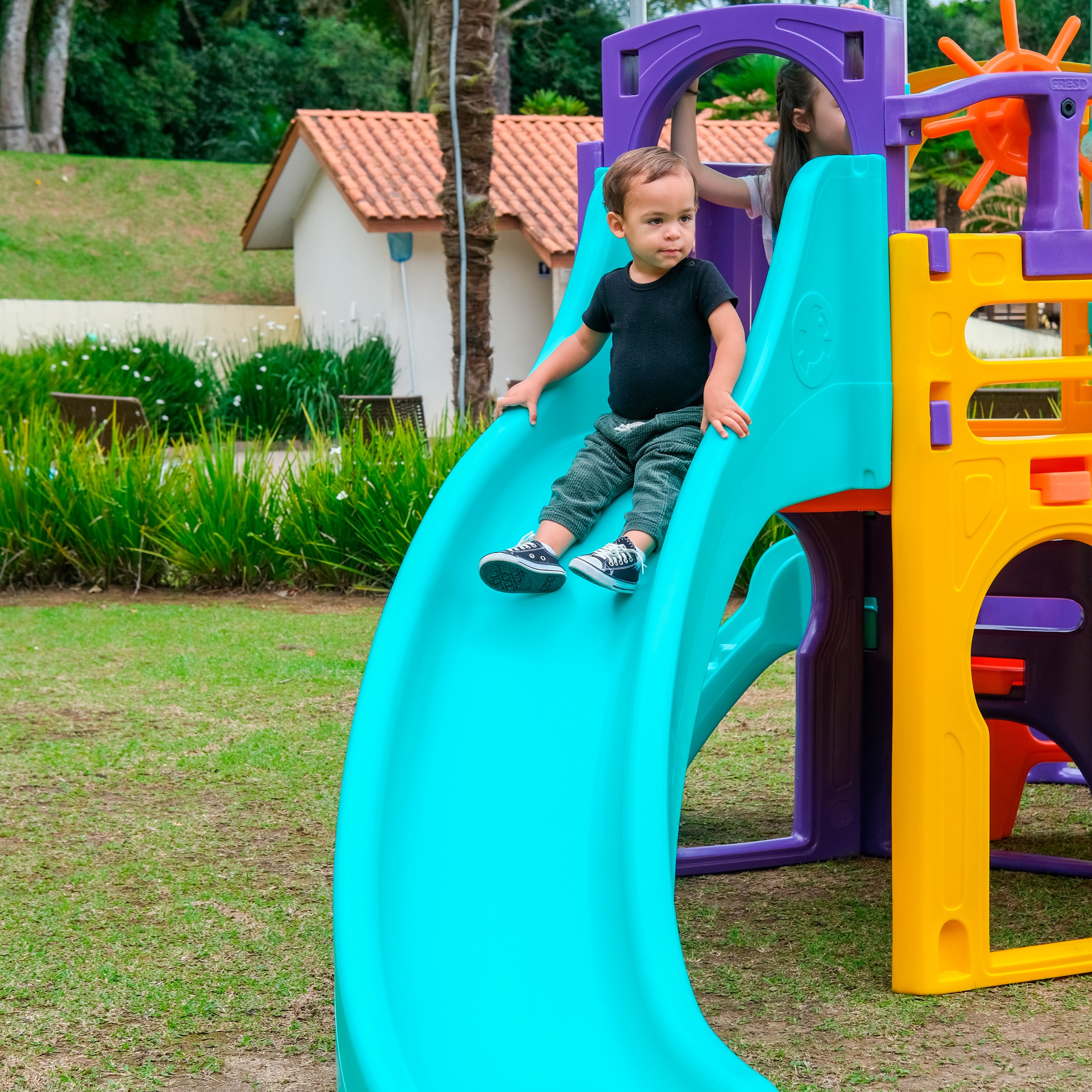 Playground Garden Freso com Escorregador Infantil 3