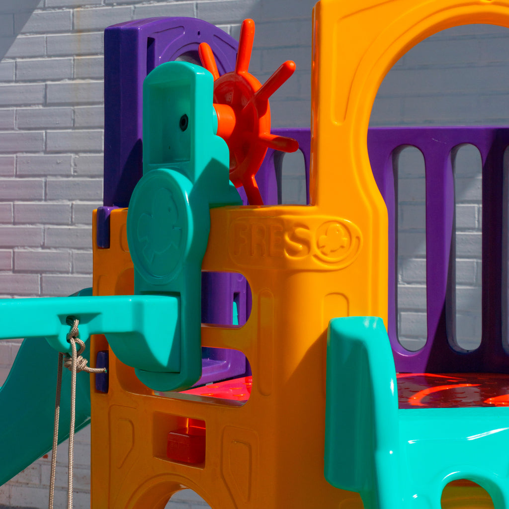 Playground Garden Freso com Balanço e Escorregador Infantil 4