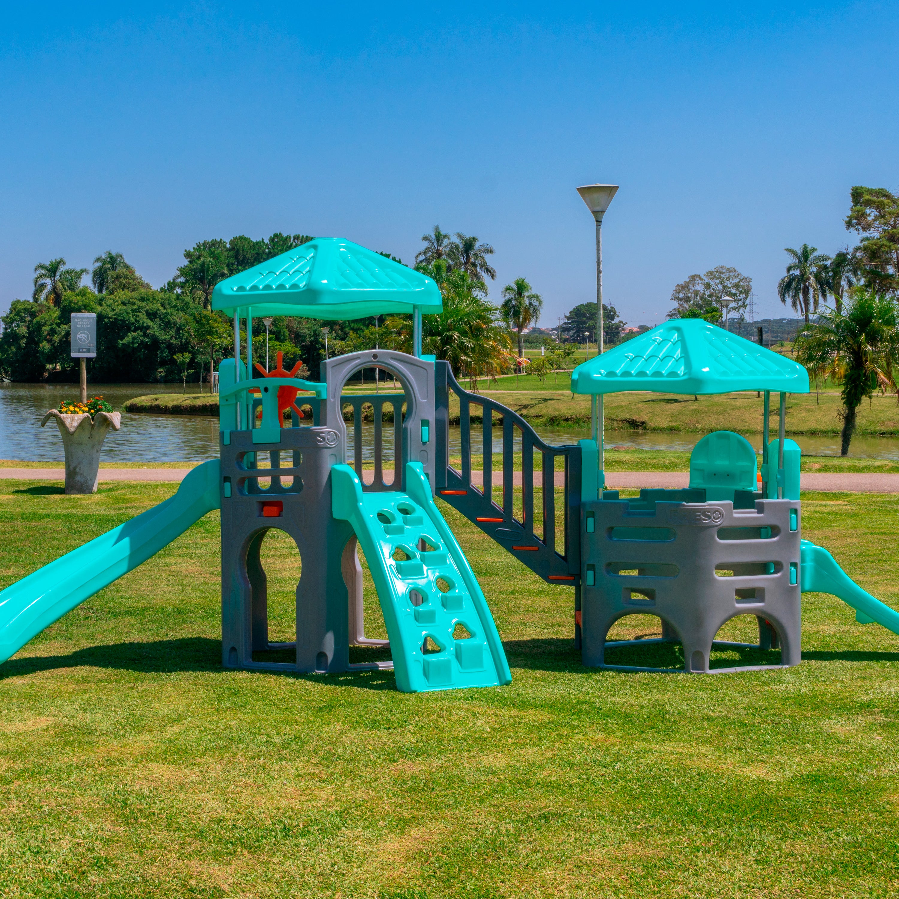 Playground Aqua Spring Freso 5