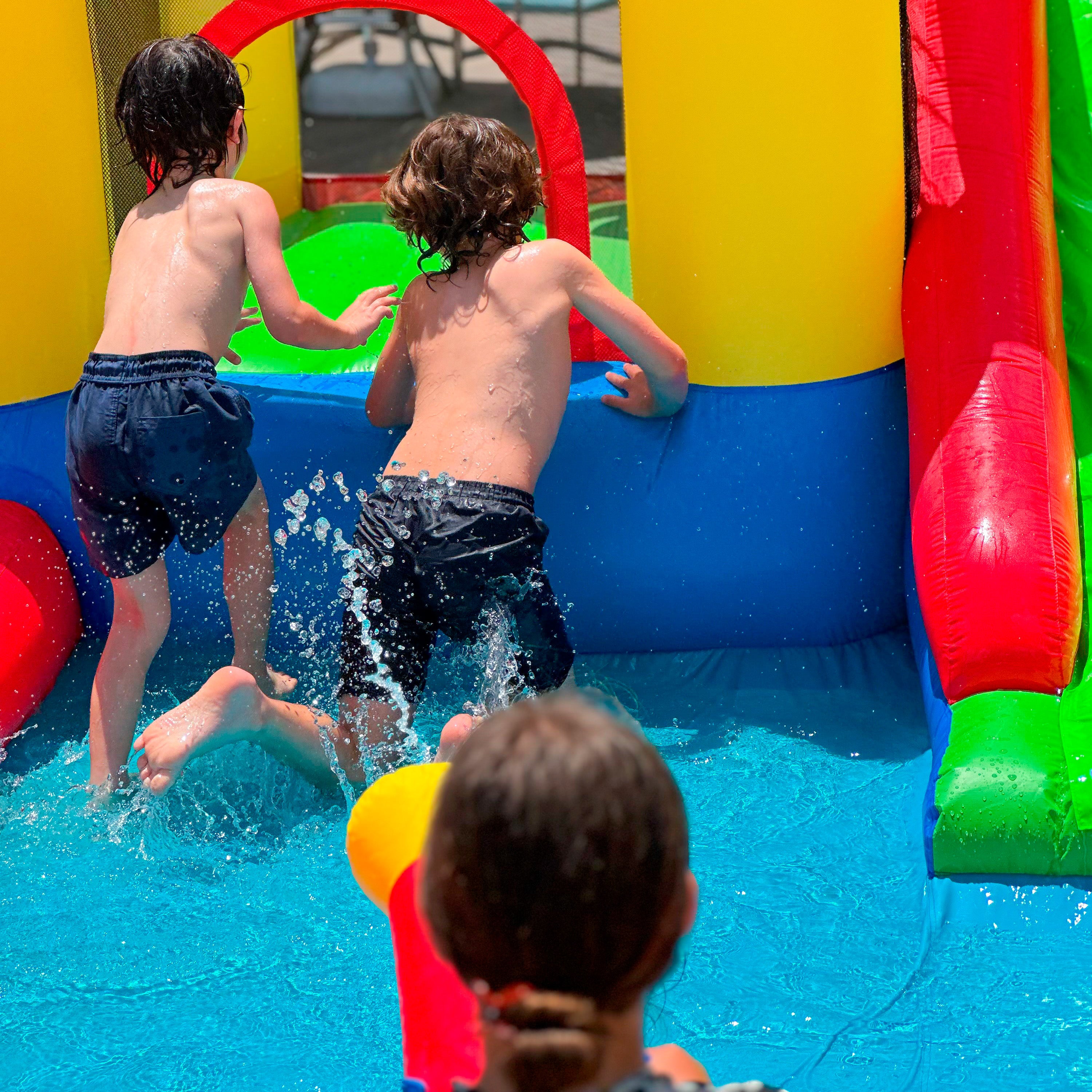 Escorregador Inflável Infantil Aquarius Freso com Piscina 3