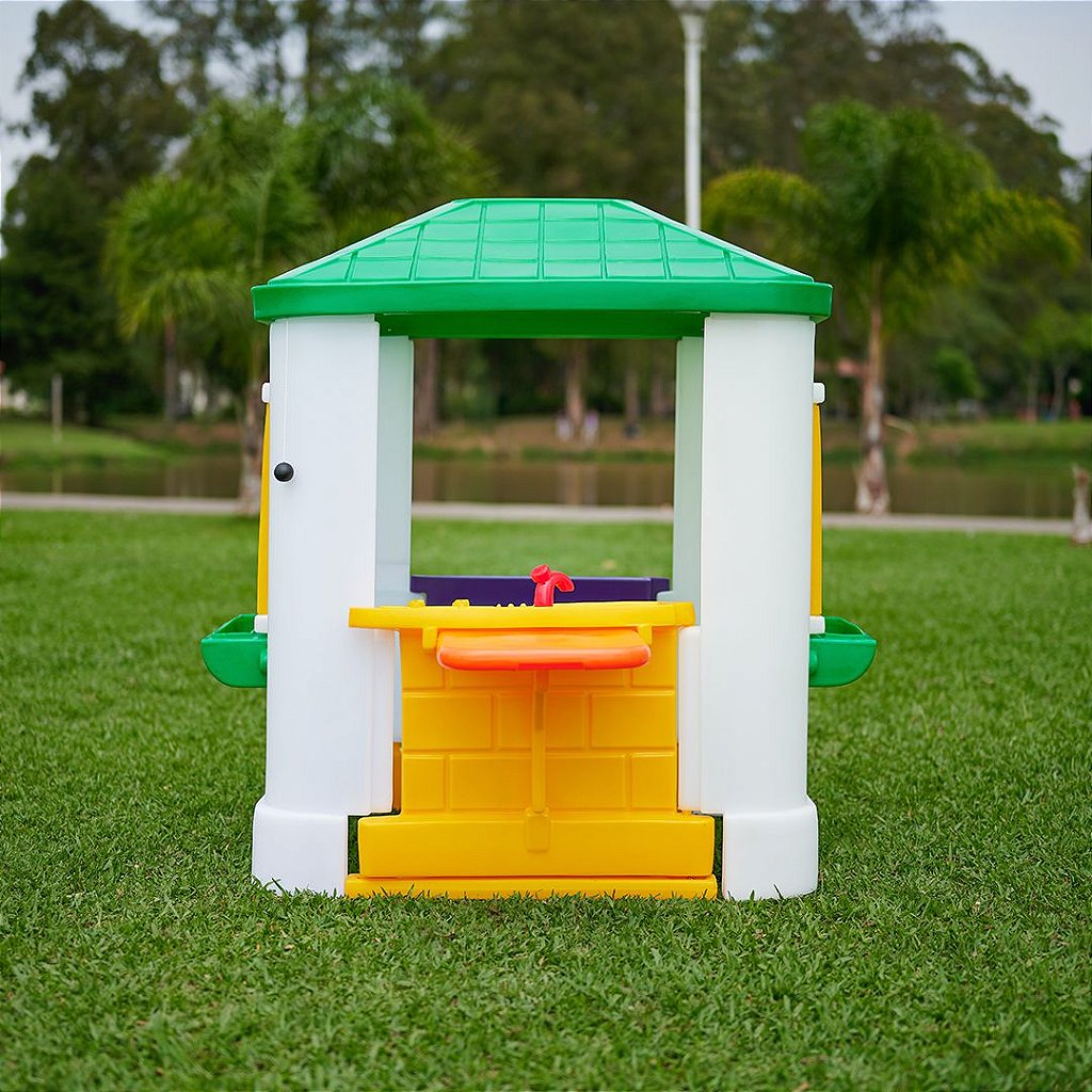 Casinha de Brinquedo e Boneca Infantil Freso sem Cerquinha 2