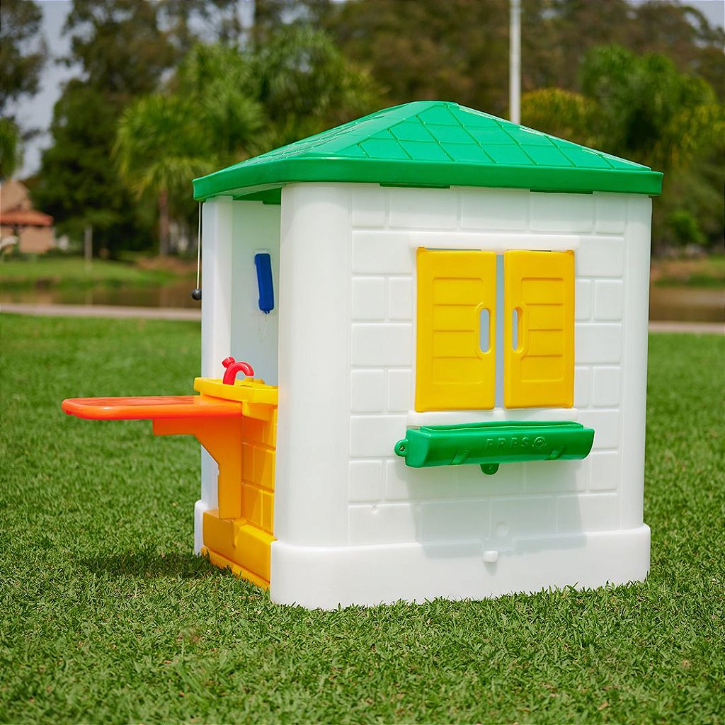 Casinha de Brinquedo e Boneca Infantil Freso sem Cerquinha 3
