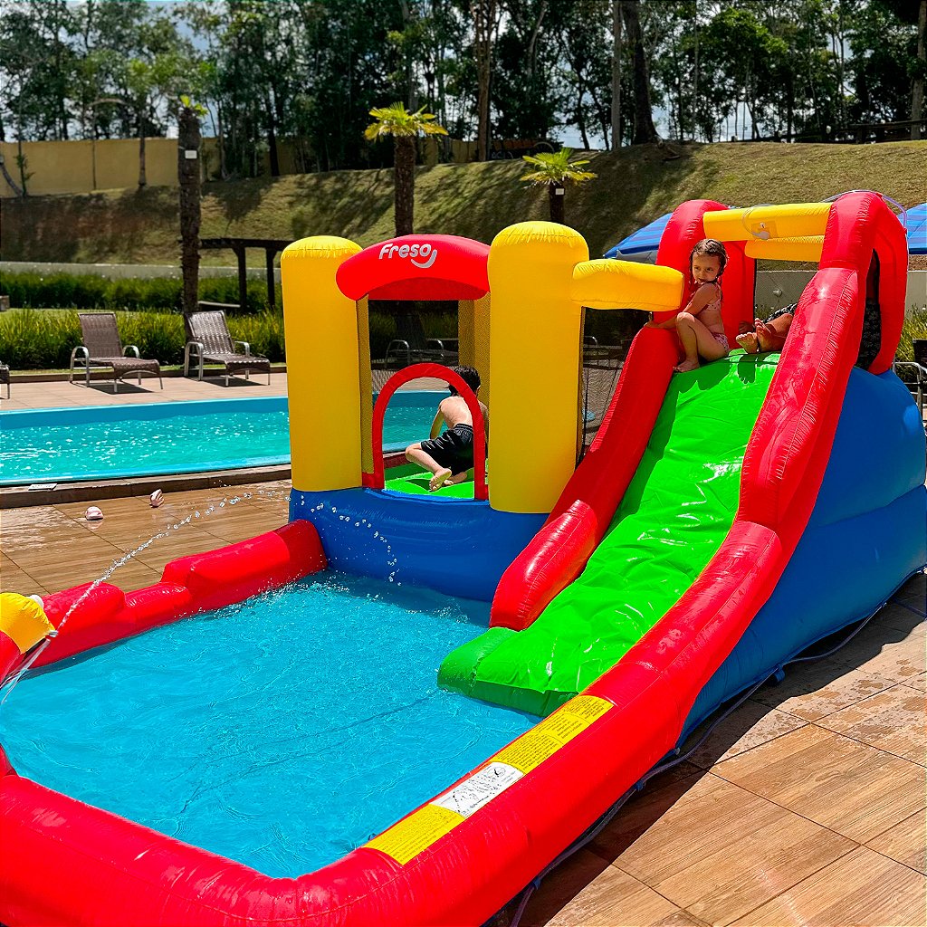 Escorregador Inflável Infantil Aquarius Freso com Piscina 2