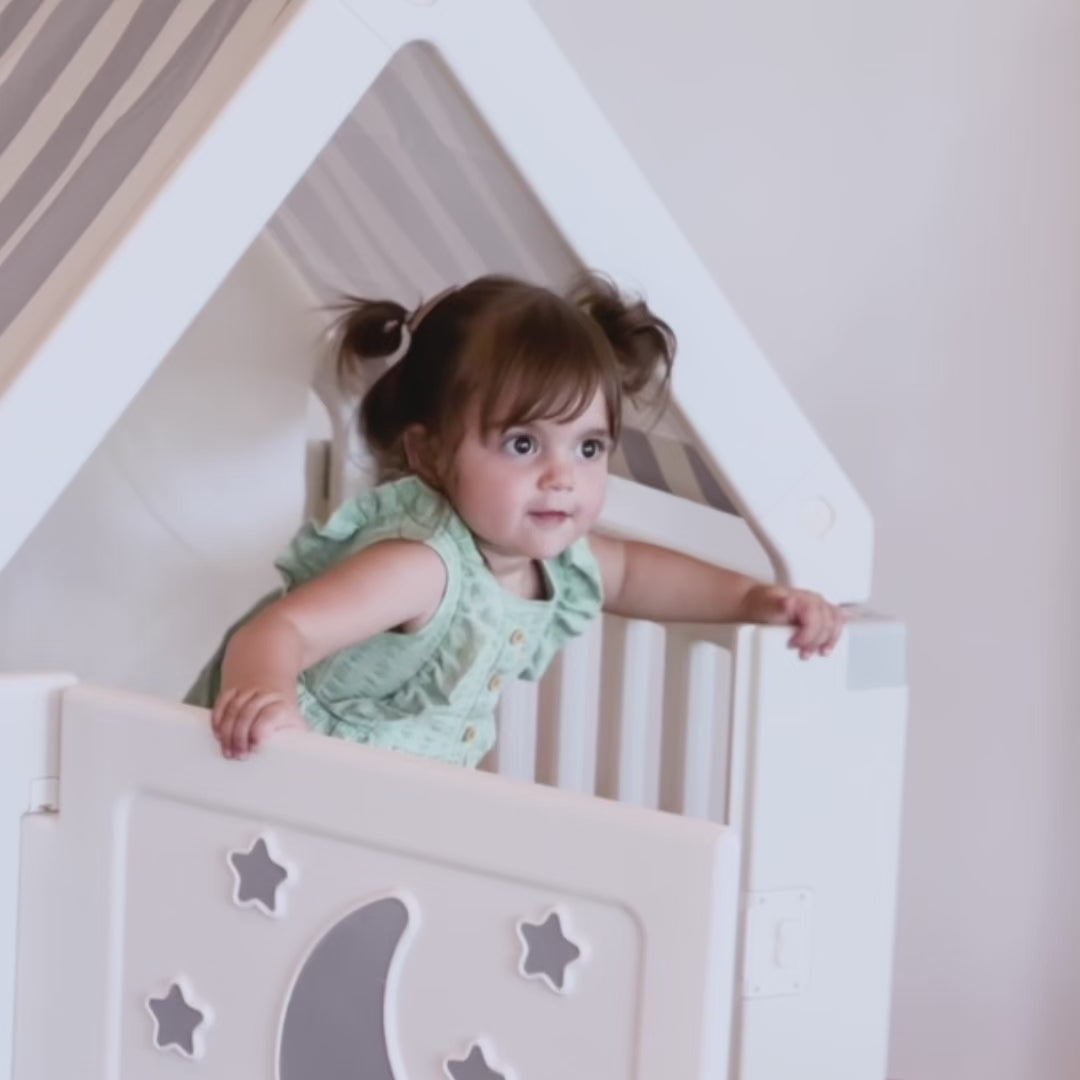 Freso Casinha Infantil com Cercado Estilo Cabana